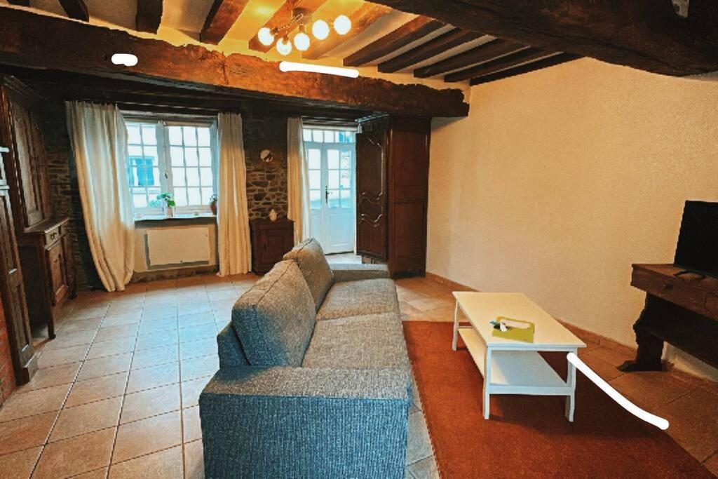 Chez Alice - Isigny Le Buat Villa Buitenkant foto