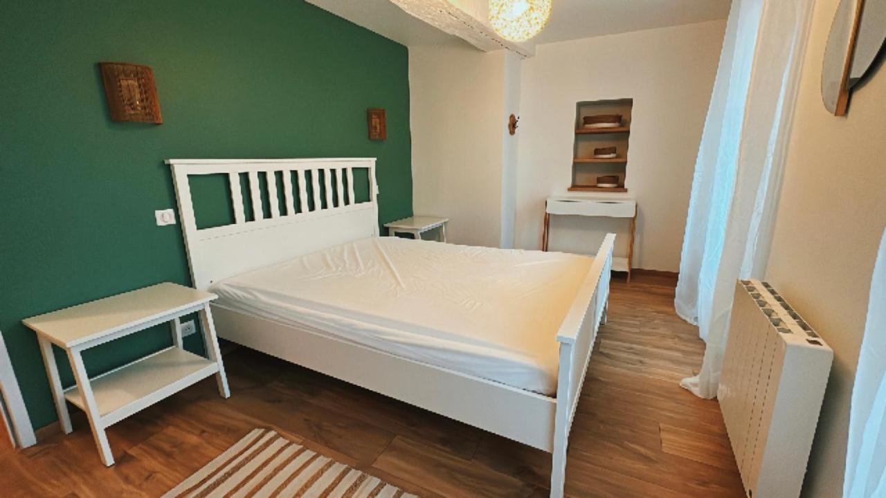Chez Alice - Isigny Le Buat Villa Buitenkant foto